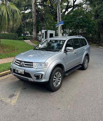MITSUBISHI PAJERO 3.2 HPE 4X4 7 LUGARES 16V TURBO INTERCOOLER DIESEL 4P AUTOMÁTICO